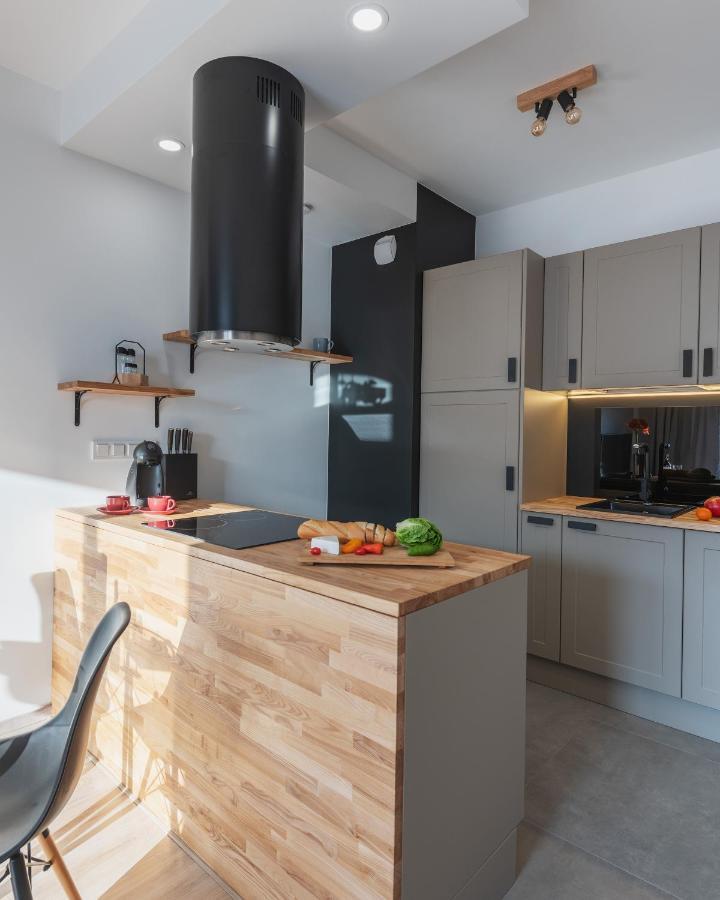P&O Serviced Apartments Group Komputerowa วอร์ซอ ภายนอก รูปภาพ