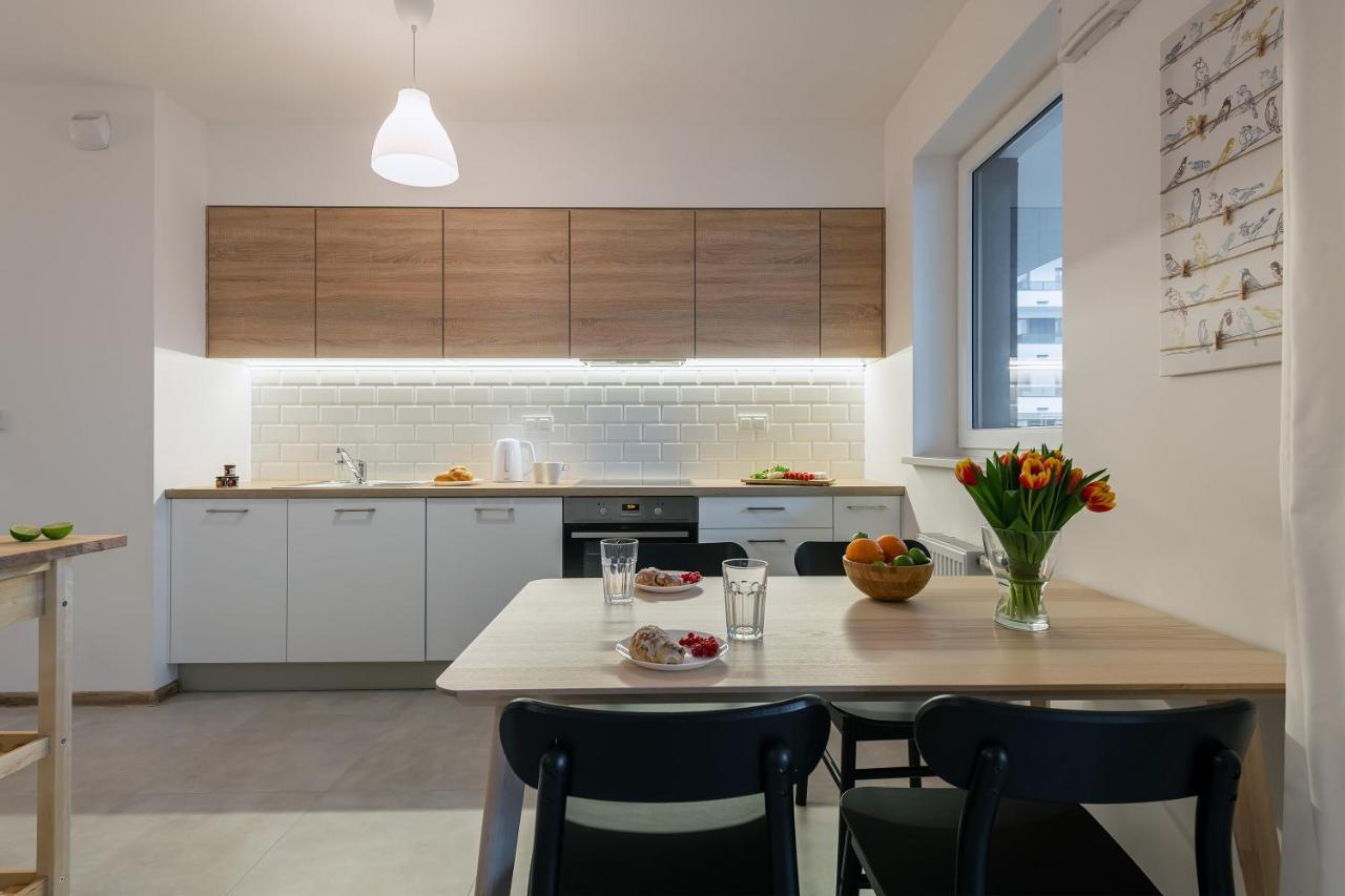 P&O Serviced Apartments Group Komputerowa วอร์ซอ ภายนอก รูปภาพ